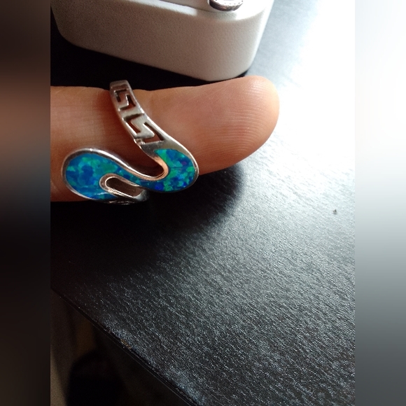 Sterling & Opal Ring/earrings - Picture 3 of 5